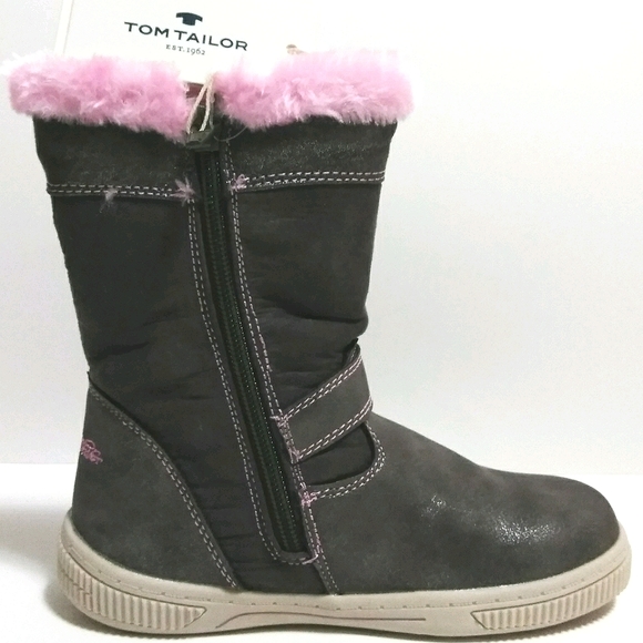 ⭐ Light up rhinestone 💎❄️ Winter / Spring Boots - Picture 3 of 10